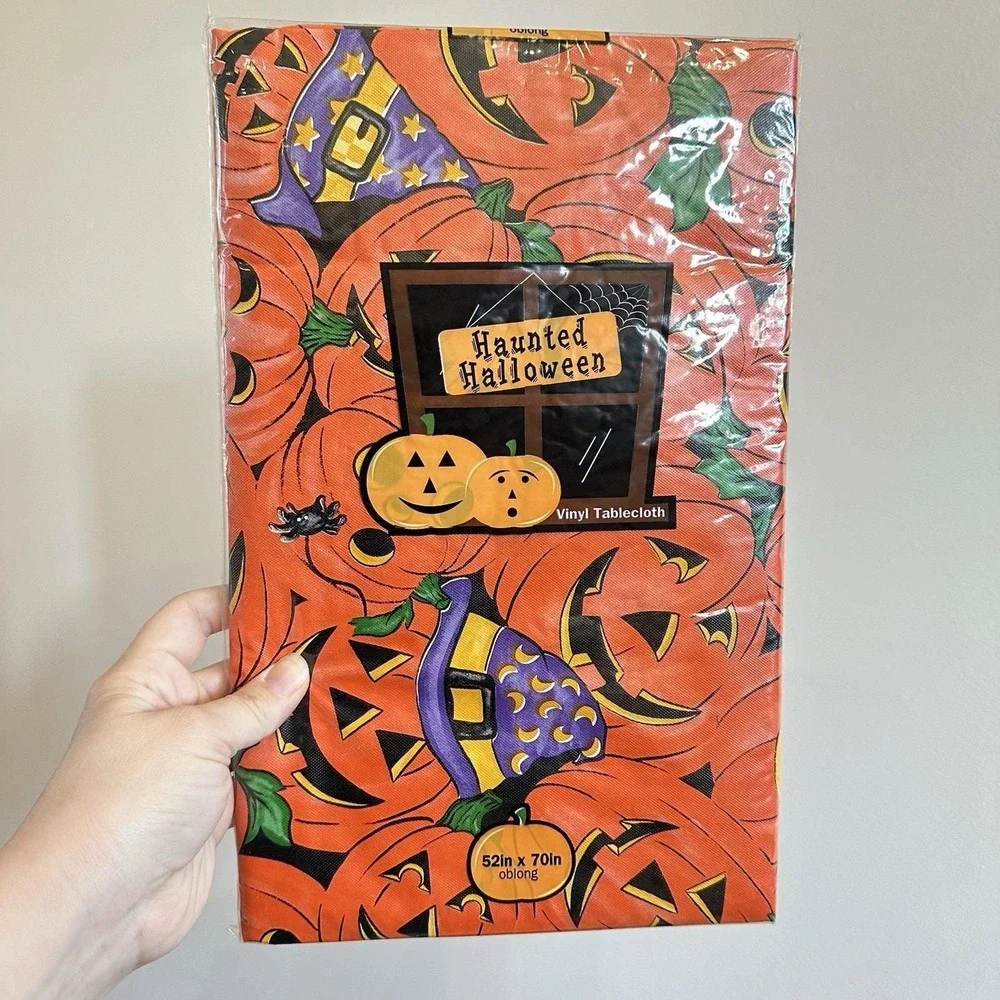 New VTG‎ Vinyl Halloween Tablecloth Jack O Lanterns Witch Hat Oblong 52x70
